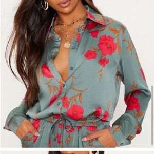 Prettylittle thing 2 piece floral silk oversized blouse cigarette pants 2 & 0